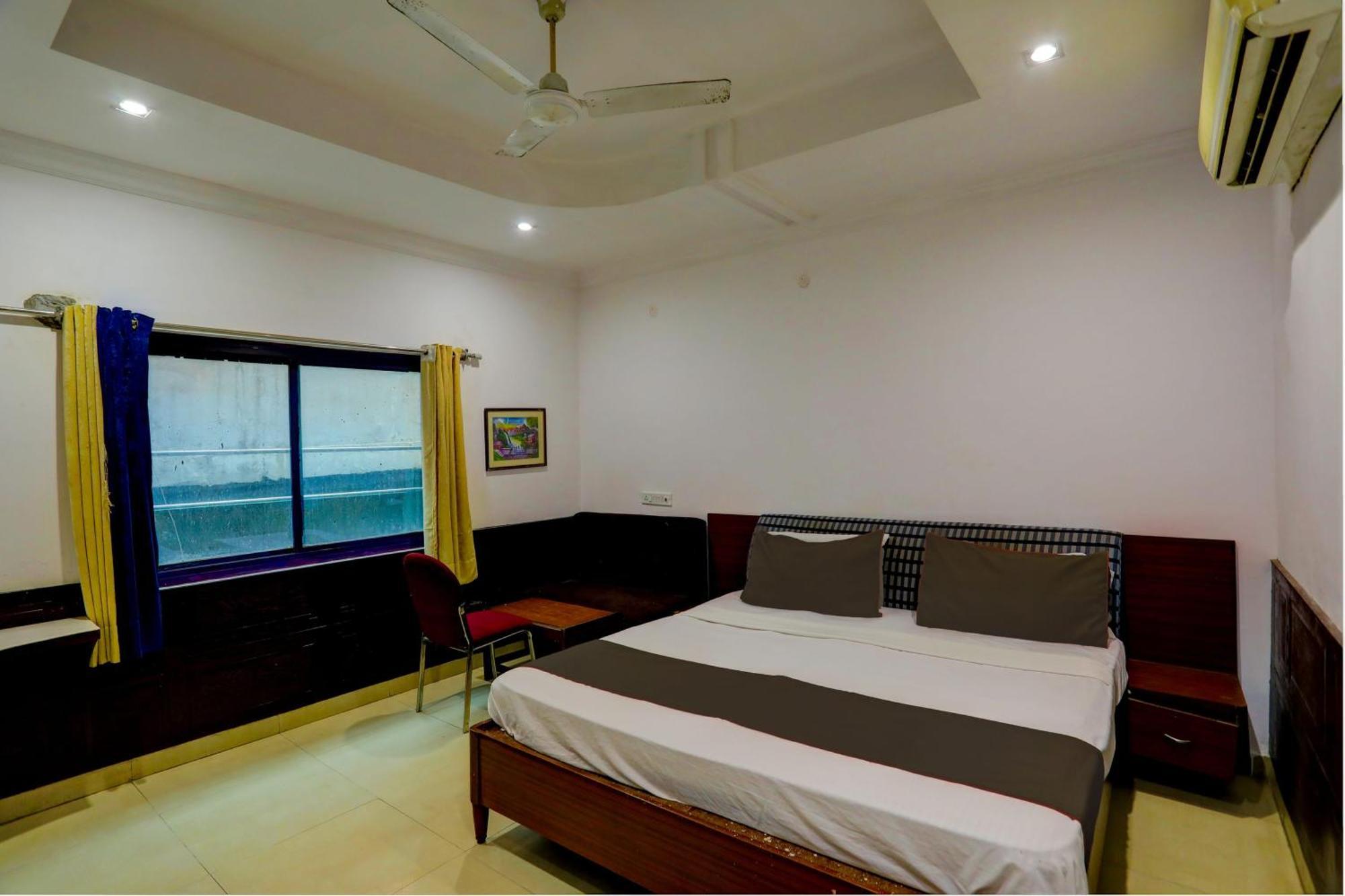 Hotel Monarch Inn Lucknow Eksteriør bilde