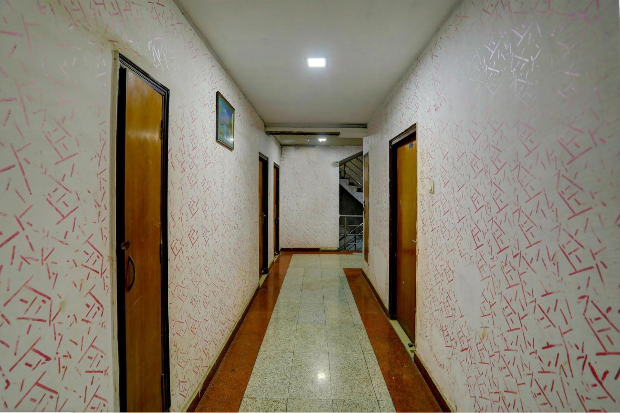 Hotel Monarch Inn Lucknow Eksteriør bilde