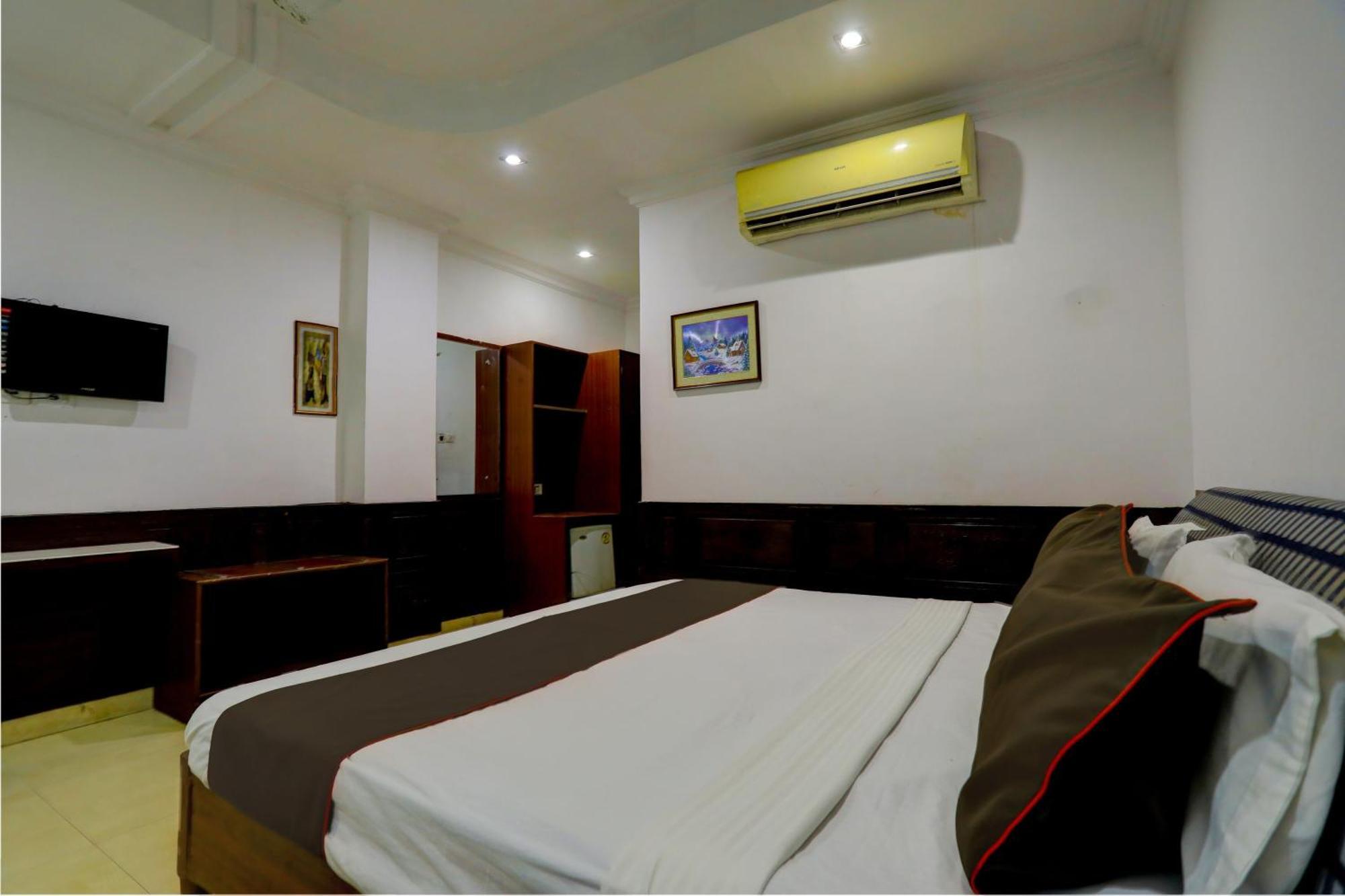 Hotel Monarch Inn Lucknow Eksteriør bilde