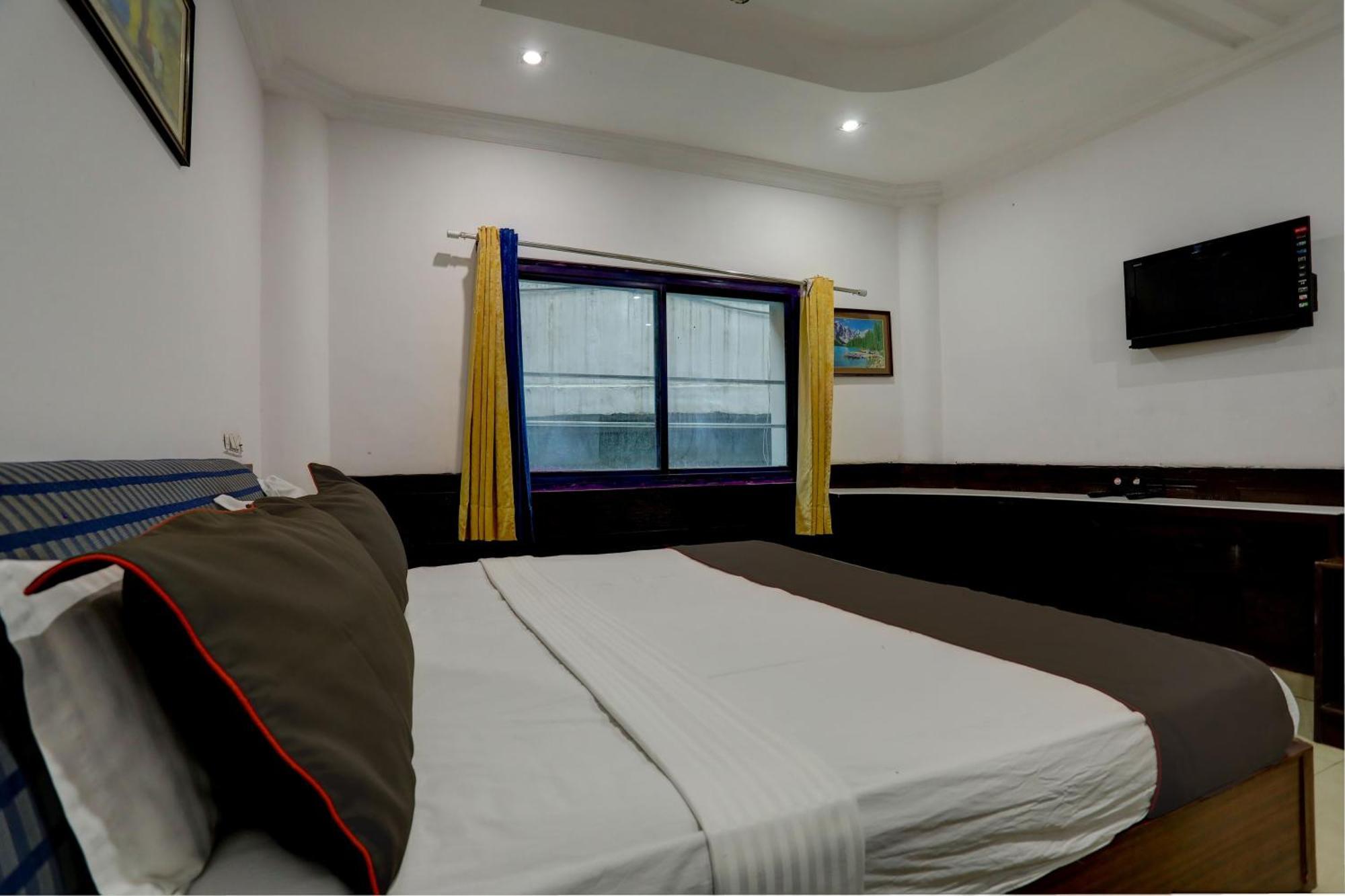 Hotel Monarch Inn Lucknow Eksteriør bilde