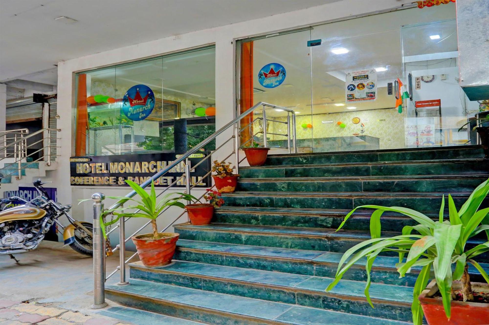 Hotel Monarch Inn Lucknow Eksteriør bilde