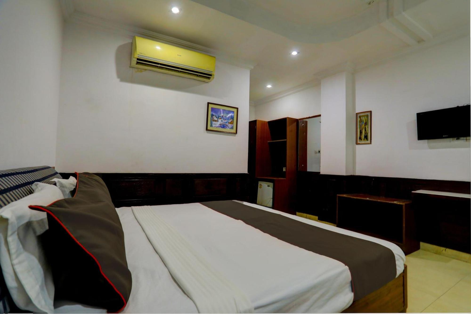 Hotel Monarch Inn Lucknow Eksteriør bilde