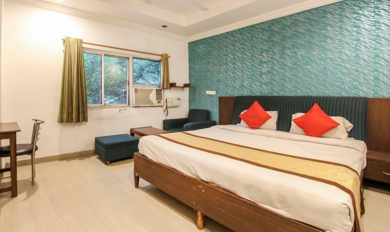 Hotel Monarch Inn Lucknow Eksteriør bilde