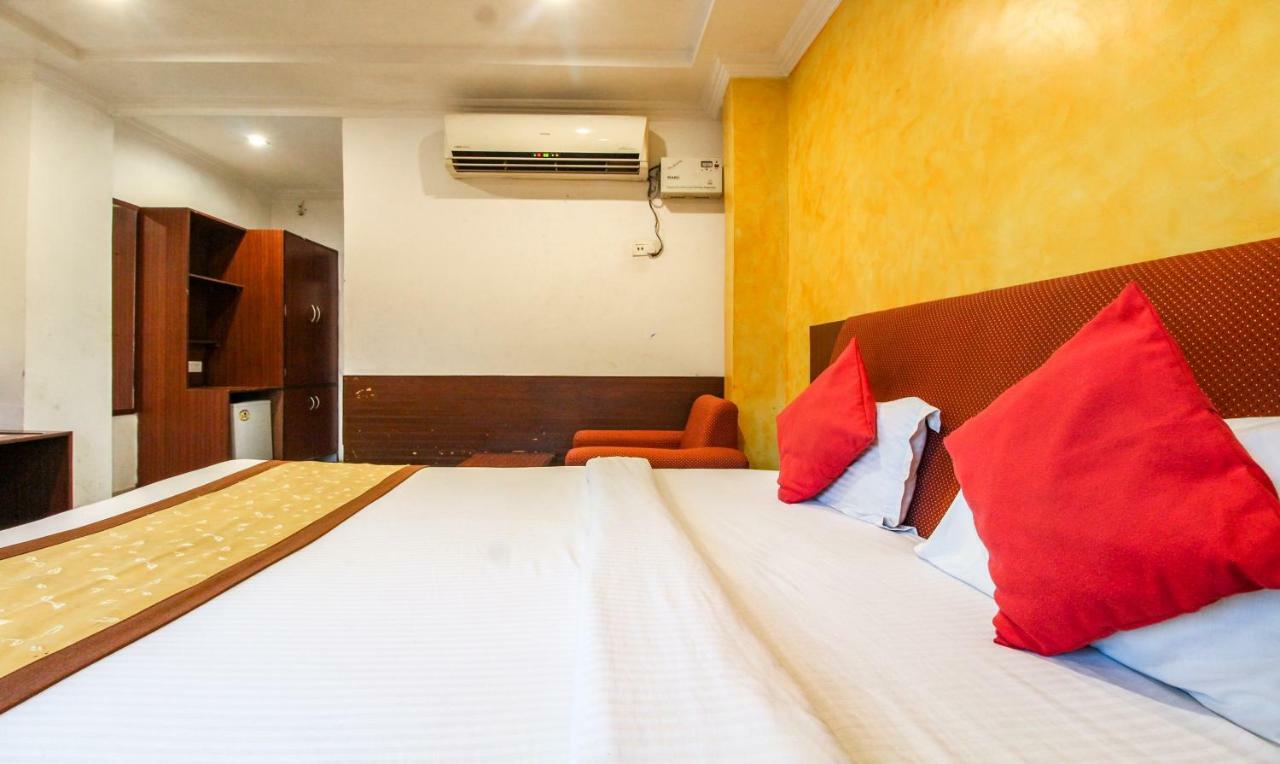 Hotel Monarch Inn Lucknow Eksteriør bilde