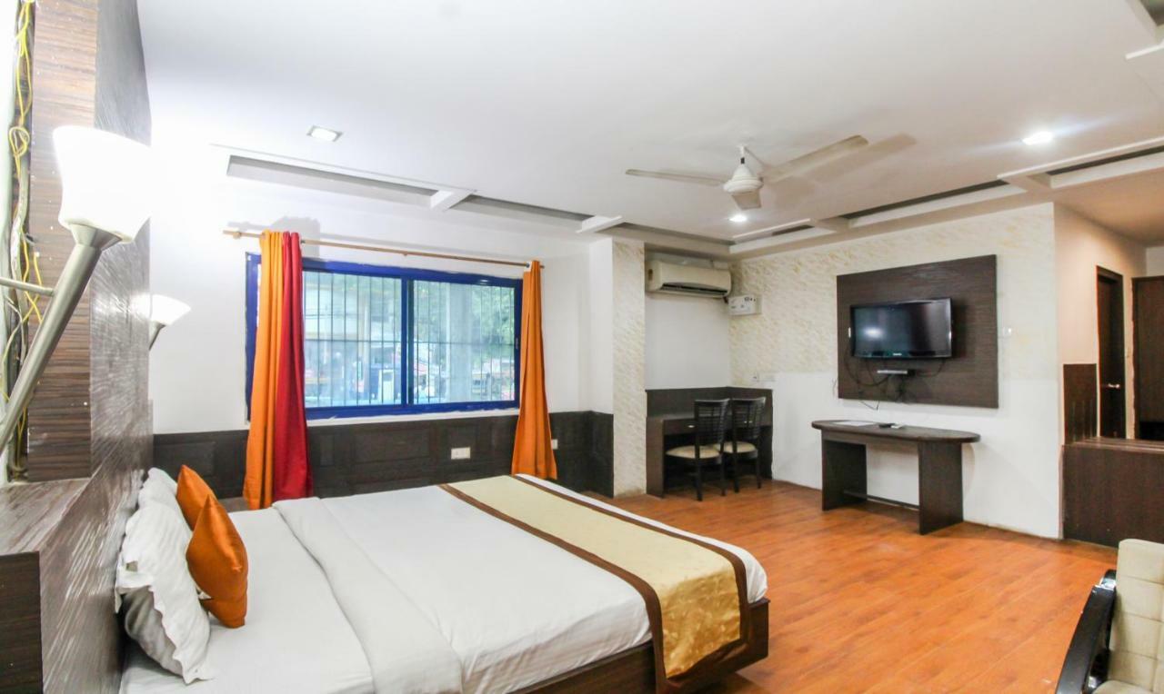 Hotel Monarch Inn Lucknow Eksteriør bilde