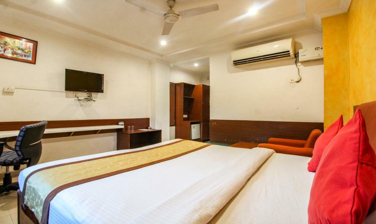 Hotel Monarch Inn Lucknow Eksteriør bilde